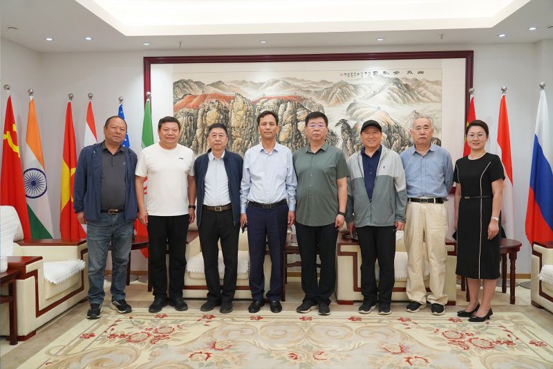 歡迎省環(huán)保產(chǎn)業(yè)協(xié)會(huì)焦飛會(huì)長(zhǎng)一行蒞臨調(diào)研！